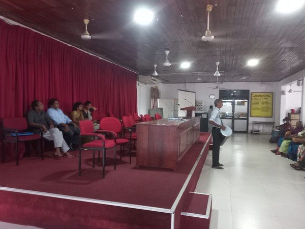 An entertainment program for the mental health of Detu citizens 